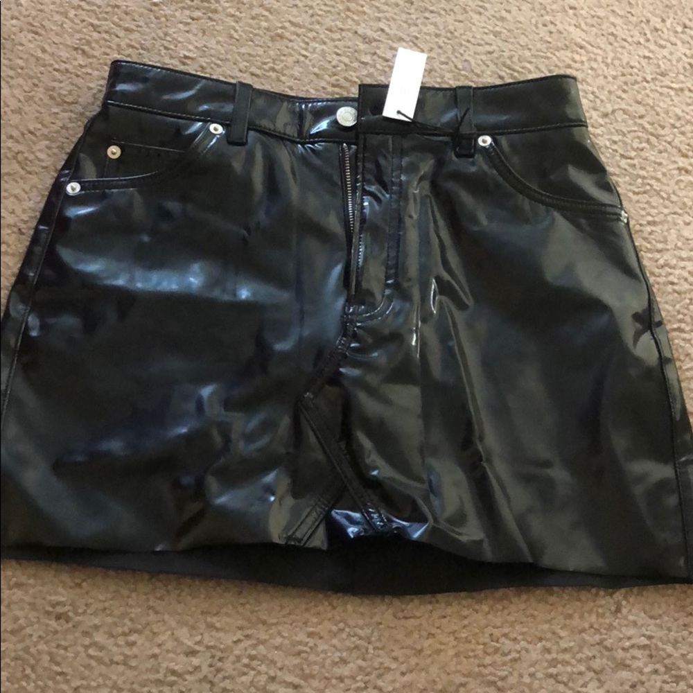 Topshop women’s patent leather skirt